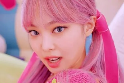 Jennie Ice Cream
