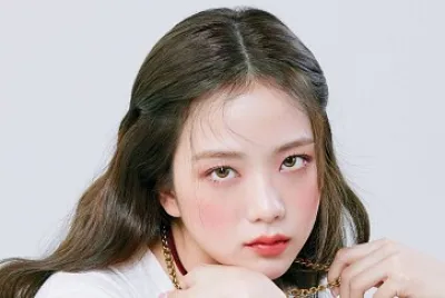 Jisoo Queen
