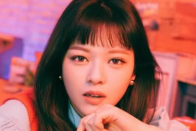 Jeongyeon Kura Kura jigsaw puzzle