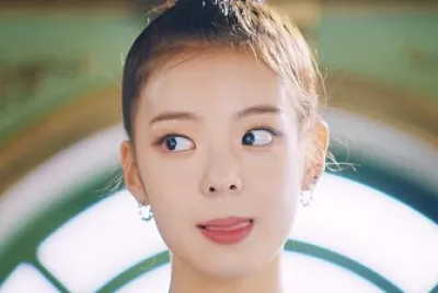 Lia Wannabe