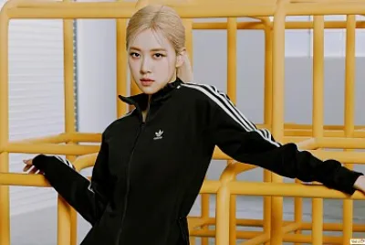 Rose Adidas