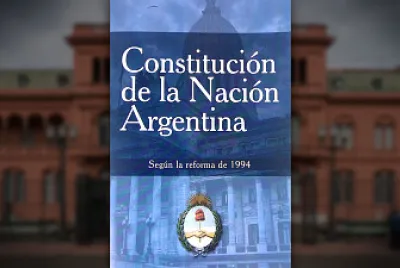 Constitución