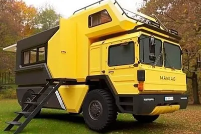 camping car jigsaw puzzle