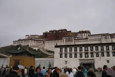 Potala, Lasha