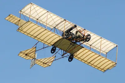 1912 Curtiss Model D Pusher (replica)