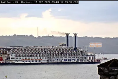 American Queen on the Mississippi River passing Ft Madison,IA/USA