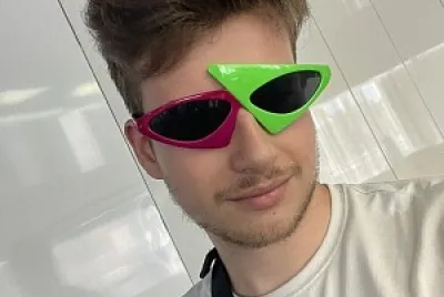 Axozer