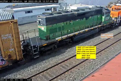 BNSF-1594 (green) at Chehalis,WA/USA