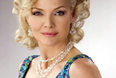 Michelle Pfeiffer jigsaw puzzle