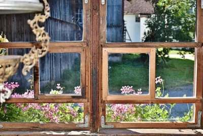 Toy jigsaw puzzle