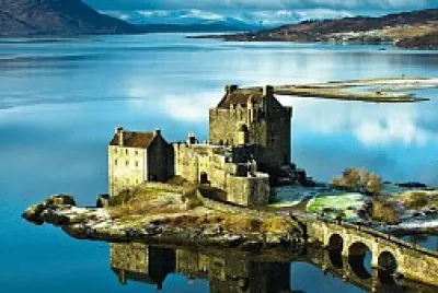 Castillo_Puente_y_Lago