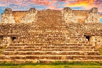 Ek 'Balam jigsaw puzzle