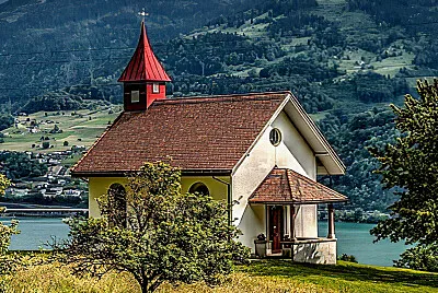 446.- TEMPLO DE LA MONTAÑA