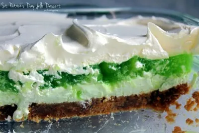 St. Patrick 's Day Jello dessert