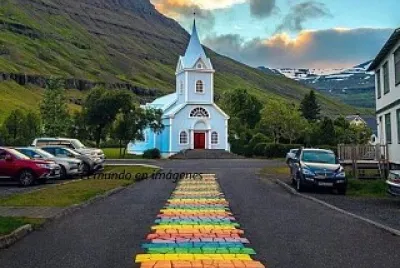 Islandia