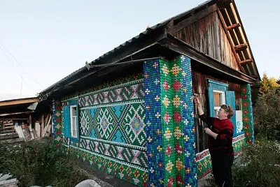 Bottle House 2 jigsaw puzzle