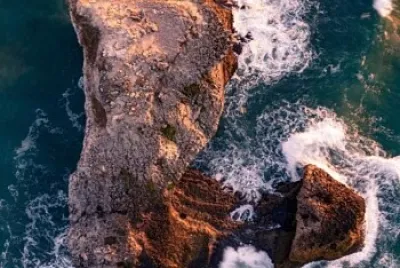 Plage du Miramar la roche perçée Biarritz jigsaw puzzle