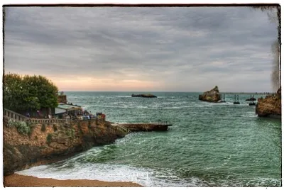 Biarritz le Rocher de la Vierge