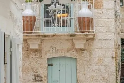 Puerta Azul