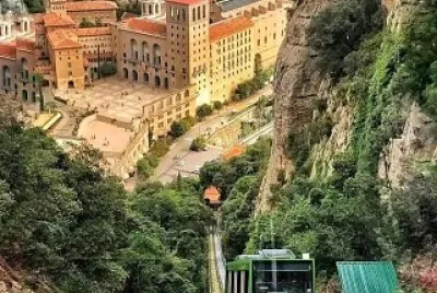 Monasterio, Barcelona