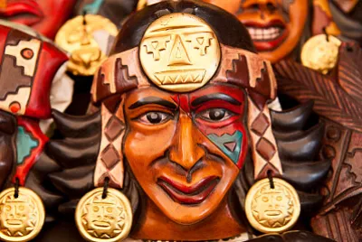 INCAS MAYAS AZTECAS HUARPES