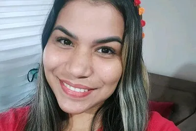 Emprendedora y Magnifica trabajando