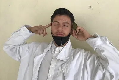 Si