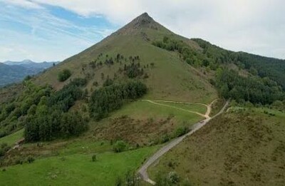 Alkurruntz depuis aire pique nique de Lizameaka