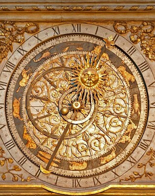 Orloge Versailles