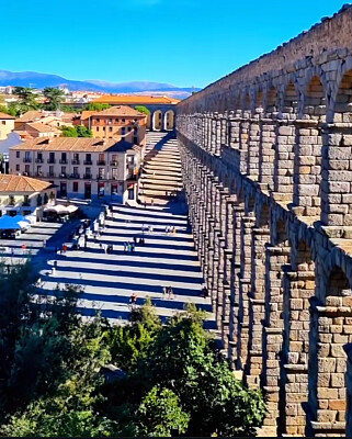 Acueducto de Segovia jigsaw puzzle