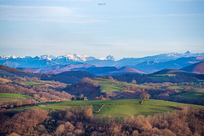 Au loin Pic du Midi d 'Ossau jigsaw puzzle