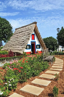 Casas Tipicas de Santana na Ilha da Madeira