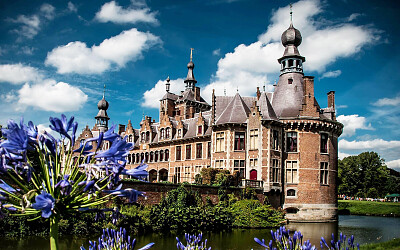 435- Castillo en Bélgica Oo
