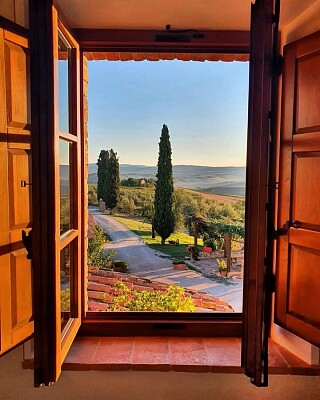 Ventana a la Toscana