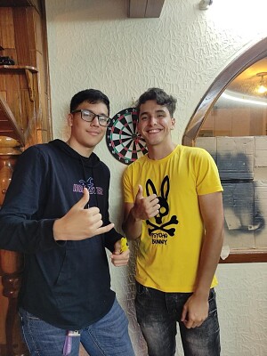 roberth y manu