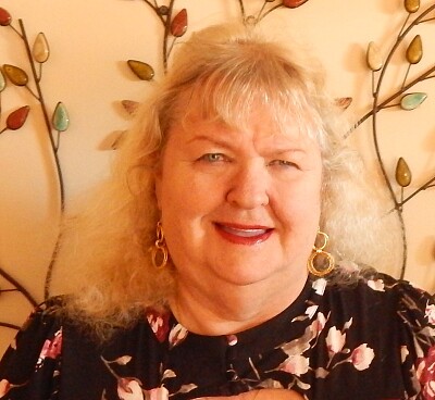 Linda M Nelson