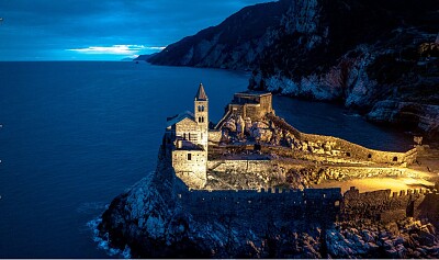 Iglesia en el mar