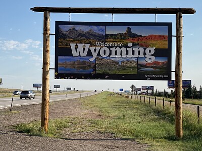 Welcome to Wyoming sign
