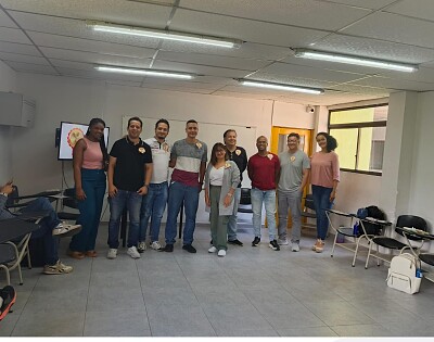 LÍDERES EJEMPLARES