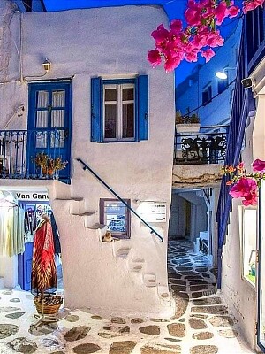 Grecia de noche