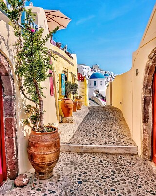 Oia-Santorini