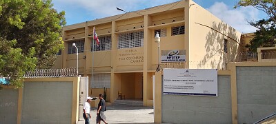 FACHADA ESCUELA COLOMBINA CANARIO