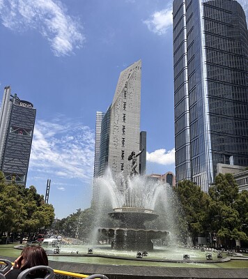 PASEANDO POR EL D.F