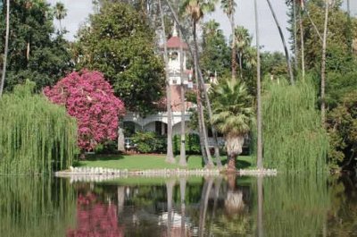 Queen Anne Grounds-LA Aborrtum Botanic Gardens jigsaw puzzle