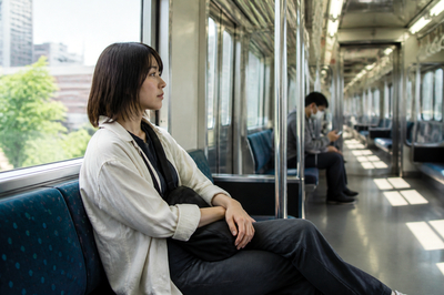 Bright Subway Car(grok)