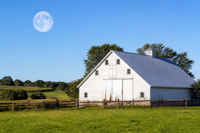 Morning Farm Daymoon