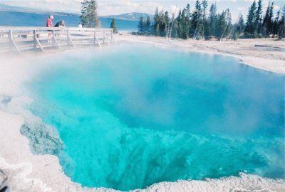 פאזל של Yellowstone pool