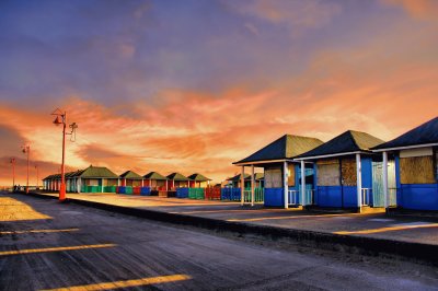 Beach huts - sunset over the boxes jigsaw puzzle