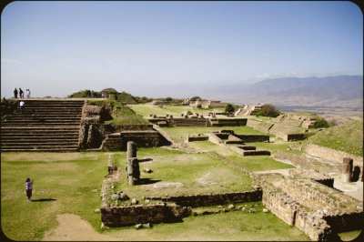 MONTE ALBÃN, OAX, MEX. jigsaw puzzle