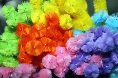 pipe cleaner rainbow jigsaw puzzle